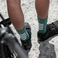 Sokken Wielrennen SIROKO S1 Blue Sarenne Oceaanblauw Heren En Dames -SOLOGNAC shop sokken wielrennen siroko s1 blue sarenne oceaanblauw heren en dames 3